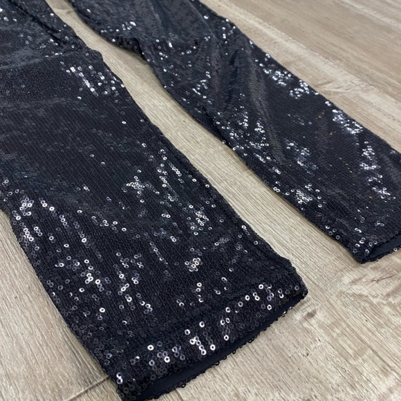 🖤 24HRS Black Sequin Drop-Crotch Joggers 🖤 - Picture 2 of 6